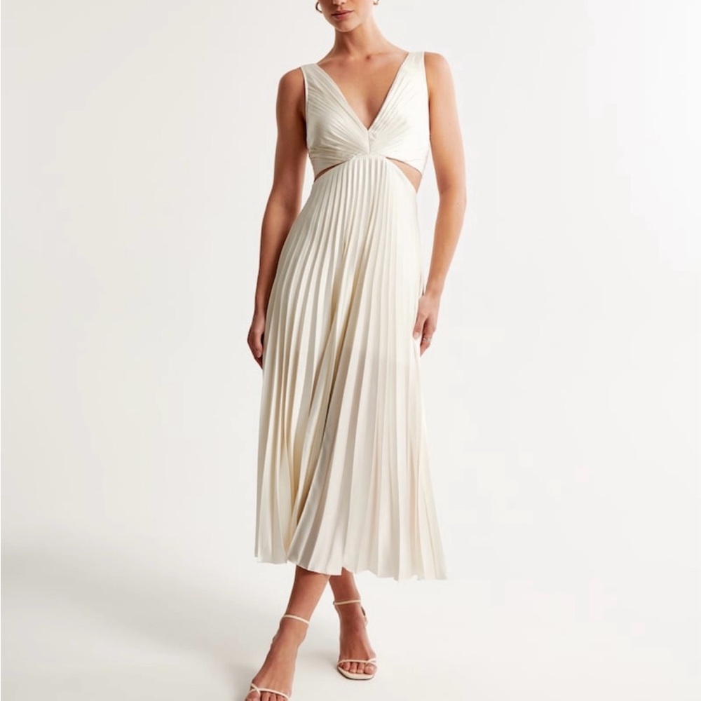 Abercrombie & Fitch Cream dress